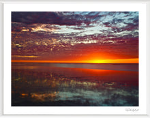 Load image into Gallery viewer, Sunset over 80 Mile Beach